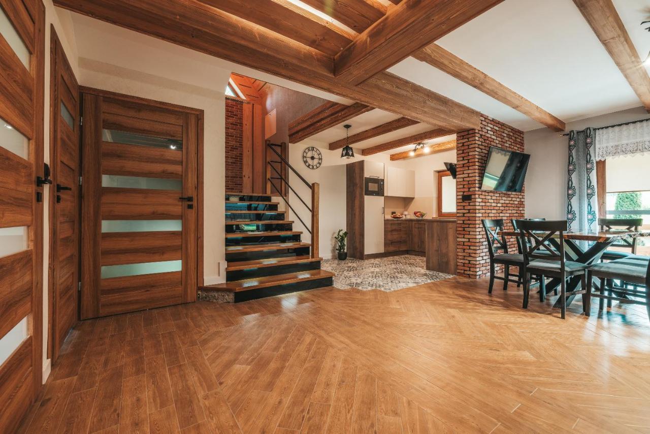 Toporowe Izby Ґронь Екстер'єр фото